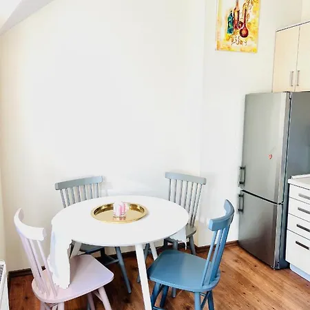 Super Old Town 아파트 *